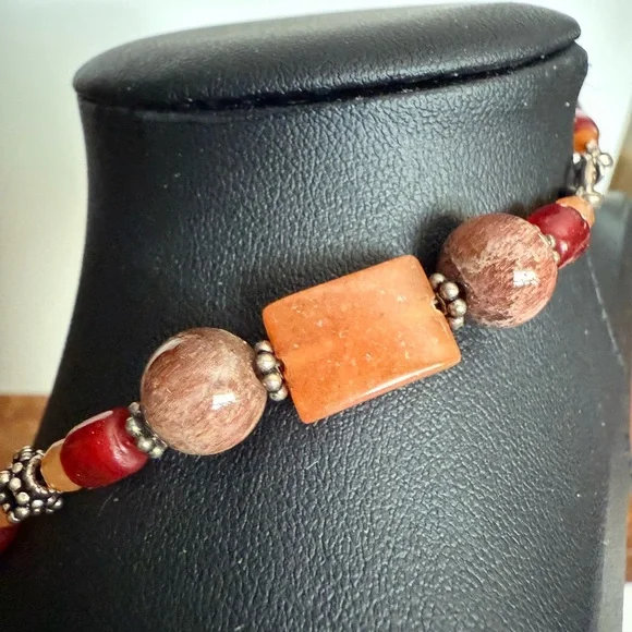 Bohemian Orange and Red Beaded Necklace - Picture 6 of 13